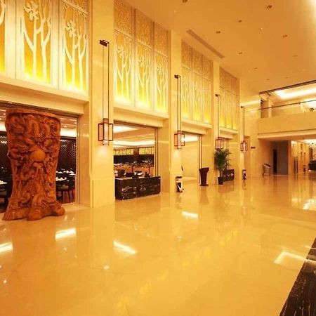Haiyang Shenglong Jianguo Hotel Hai-yang-hsien Exterior foto